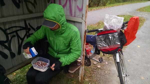 Breakfast at bus stop